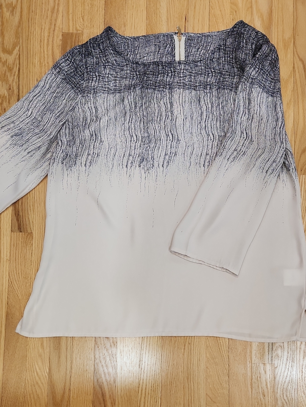 H&M White and Navy Ombre Brushstroke Long Sleeve Top